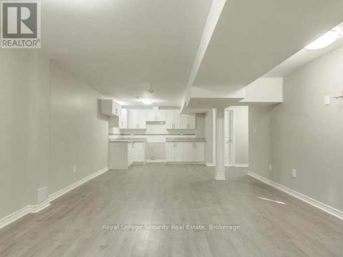 76 DANTE COURT, Vaughan (East Woodbridge), Ontario, L4L7X4