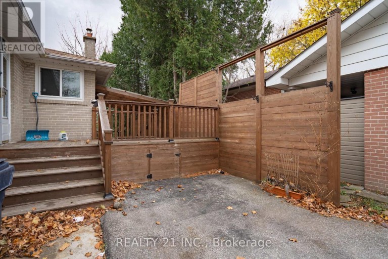 7 BRIGHTSIDE DRIVE, Toronto (West Hill), Ontario, M1E3Y8