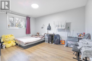 7 BRIGHTSIDE DRIVE Toronto (West Hill) Ontario photo 9