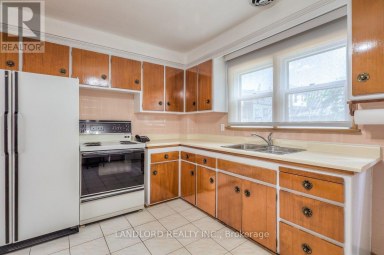 85 GREENLAW AVENUE Toronto (Corso Italia-Davenport) Ontario photo 9