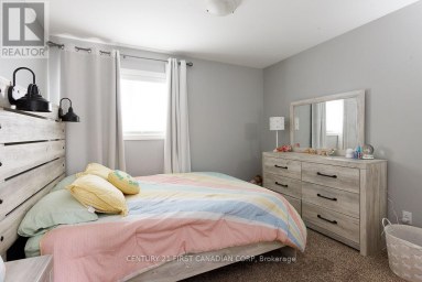 2014 BALLYMOTE AVENUE London North (North C) Ontario photo 35