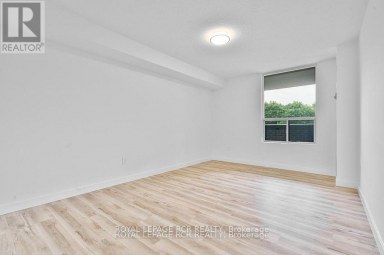 205 - 1535 LAKESHORE ROAD E Mississauga (Lakeview) Ontario photo 12