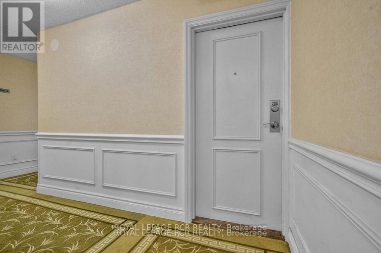 205 - 1535 LAKESHORE ROAD E, Mississauga (Lakeview), Ontario, L5E3E2