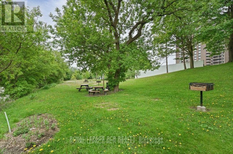 205 - 1535 LAKESHORE ROAD E, Mississauga (Lakeview), Ontario, L5E3E2