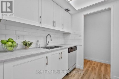 205 - 1535 LAKESHORE ROAD E Mississauga (Lakeview) Ontario photo 6