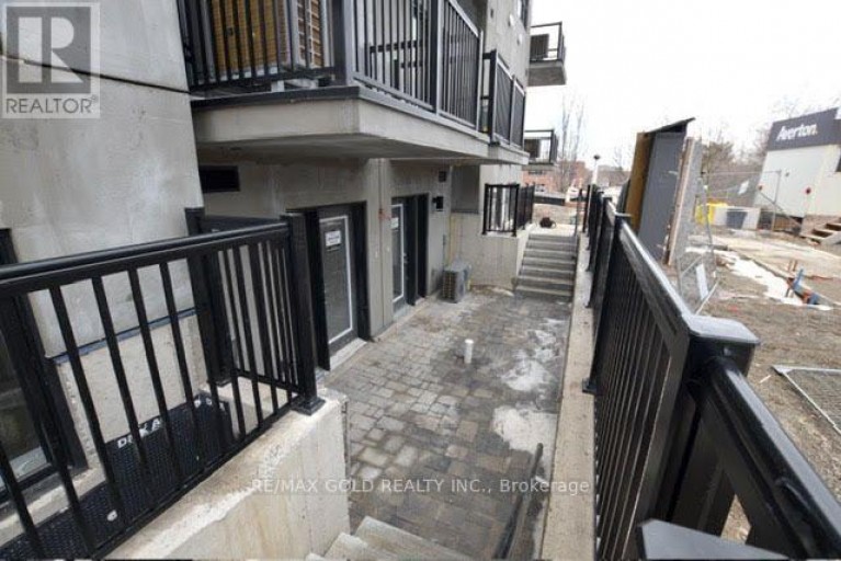 P36 - 25 PALACE STREET, Kitchener, Ontario, N2E0L2