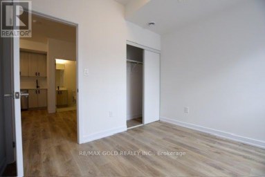 P36 - 25 PALACE STREET Kitchener Ontario photo 8