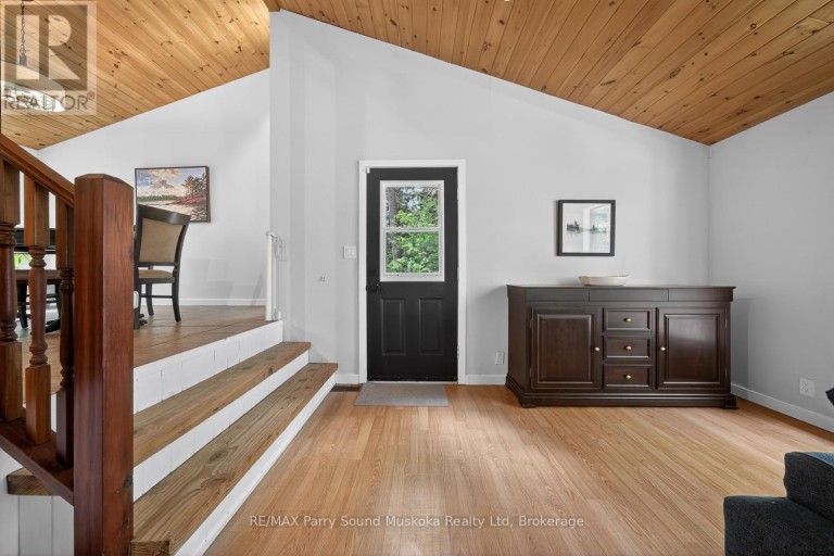 34 SILVER POINT DRIVE, Seguin, Ontario, P2W2W8