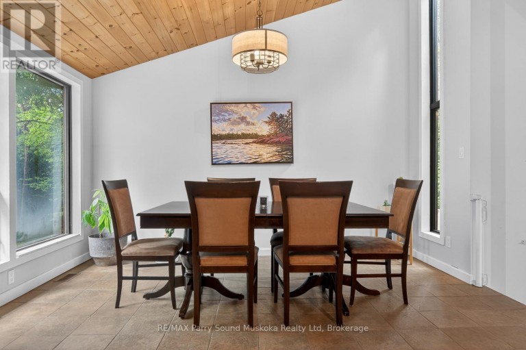 34 SILVER POINT DRIVE, Seguin, Ontario, P2W2W8