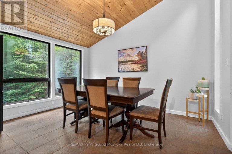 34 SILVER POINT DRIVE, Seguin, Ontario, P2W2W8