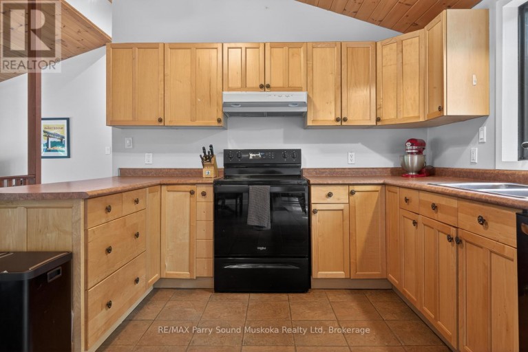 34 SILVER POINT DRIVE, Seguin, Ontario, P2W2W8