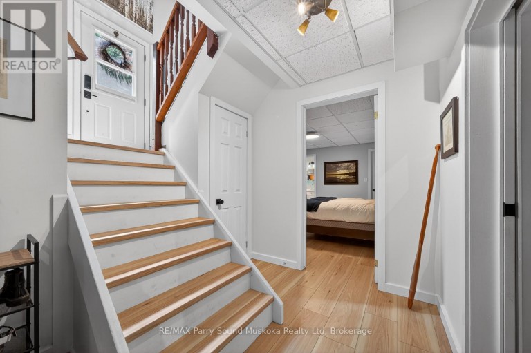 34 SILVER POINT DRIVE, Seguin, Ontario, P2W2W8