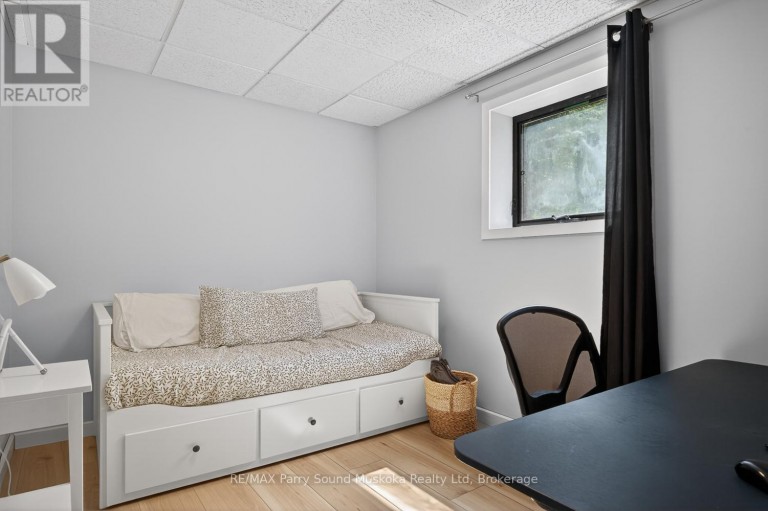 34 SILVER POINT DRIVE, Seguin, Ontario, P2W2W8