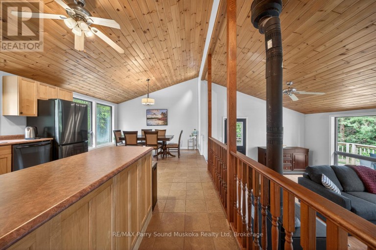 34 SILVER POINT DRIVE, Seguin, Ontario, P2W2W8