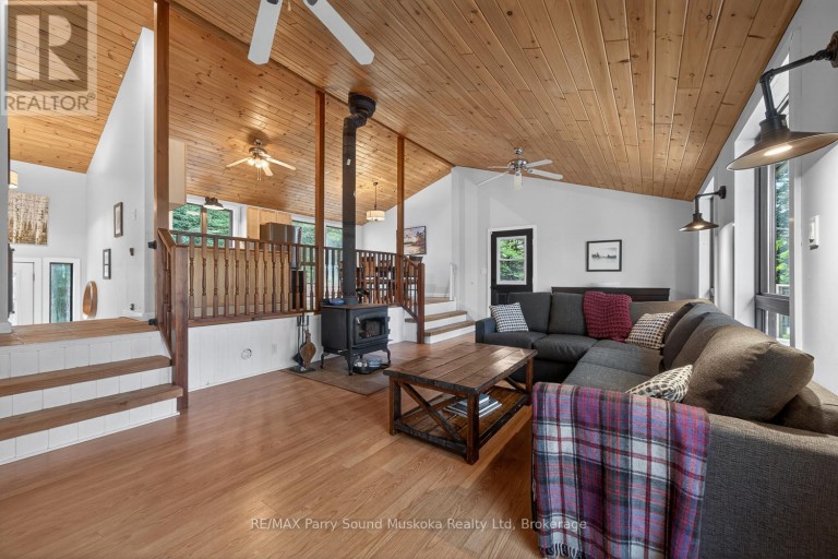 34 SILVER POINT DRIVE, Seguin, Ontario, P2W2W8