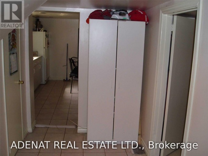 BSMT - 146 FAIRHOLME AVENUE, Toronto (Englemount-Lawrence), Ontario, M6B2X2