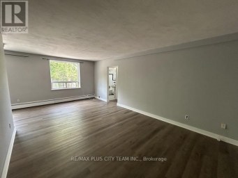 06 - 316 SAGUENAY AVENUE Oshawa (McLaughlin) Ontario photo 2
