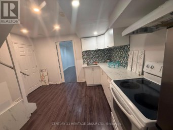 109 BONSHAW AVENUE Newmarket (Woodland Hill) Ontario photo 6