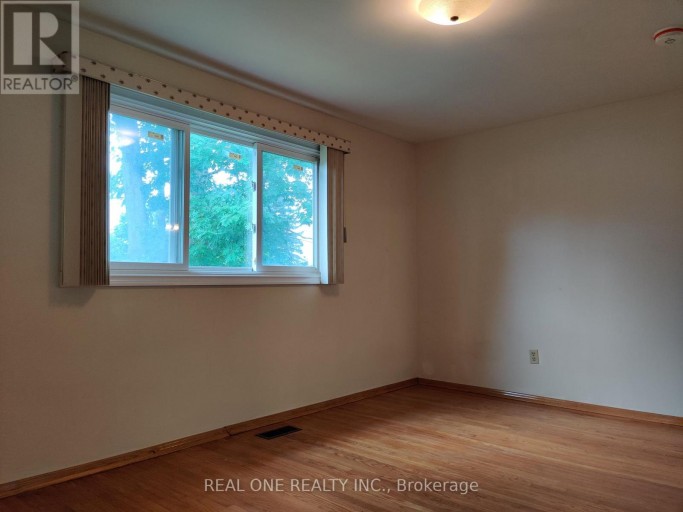 UPPER - 93 SOUTHDALE DRIVE, Markham (Bullock), Ontario, L3P1K1