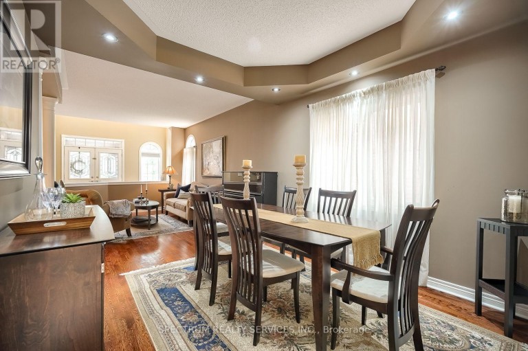 51 MONTEREY ROAD, Vaughan (Sonoma Heights), Ontario, L4H1W3