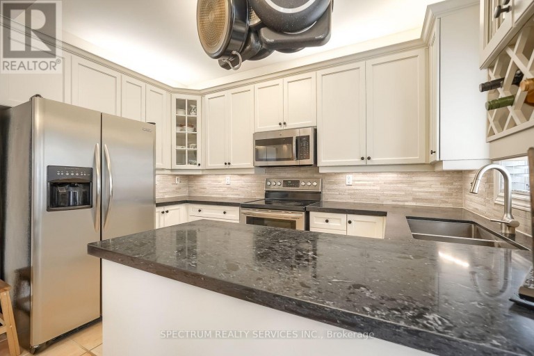 51 MONTEREY ROAD, Vaughan (Sonoma Heights), Ontario, L4H1W3