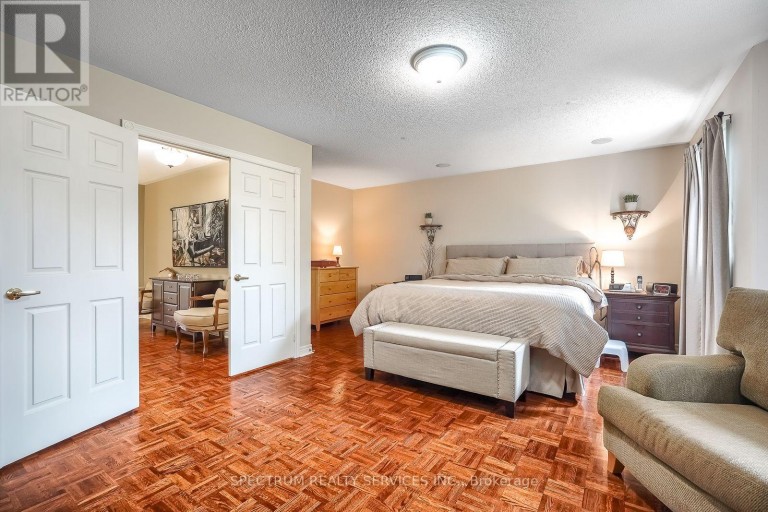 51 MONTEREY ROAD, Vaughan (Sonoma Heights), Ontario, L4H1W3