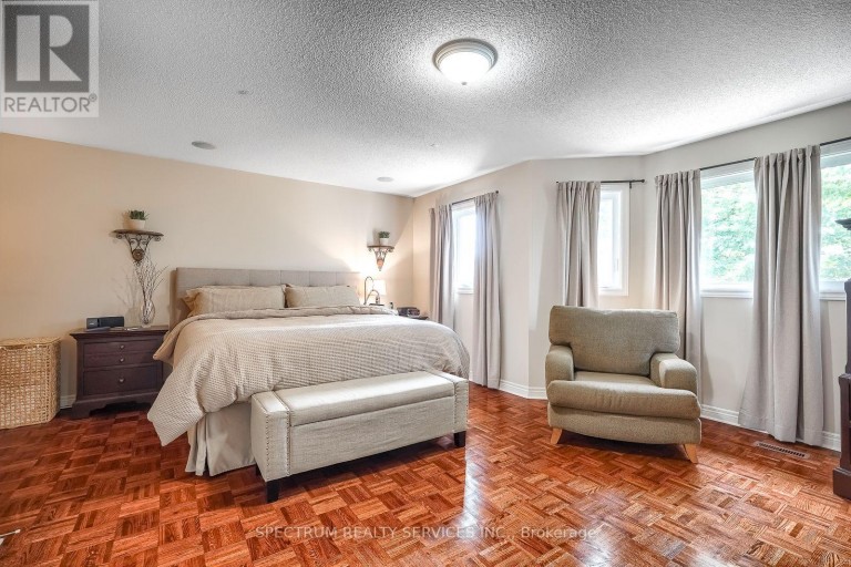 51 MONTEREY ROAD, Vaughan (Sonoma Heights), Ontario, L4H1W3