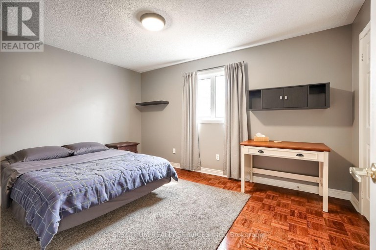 51 MONTEREY ROAD, Vaughan (Sonoma Heights), Ontario, L4H1W3