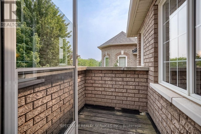 51 MONTEREY ROAD, Vaughan (Sonoma Heights), Ontario, L4H1W3