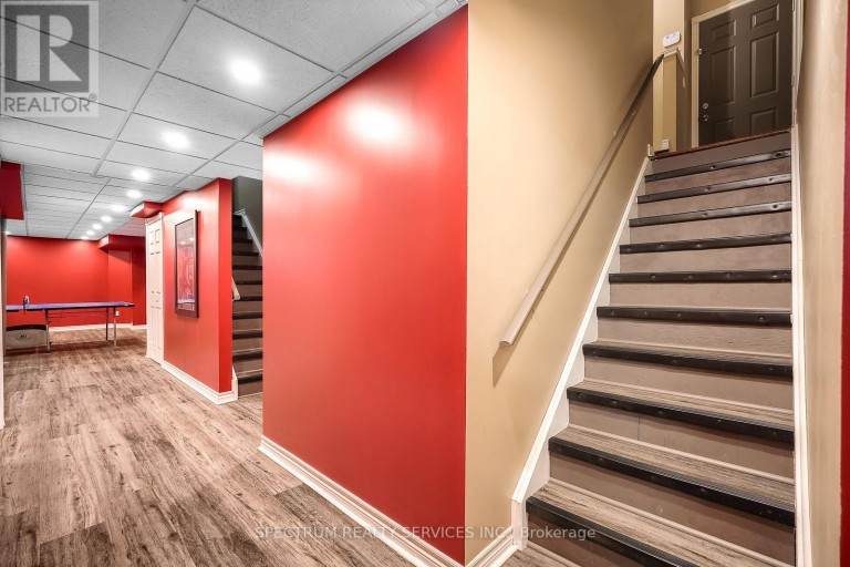 51 MONTEREY ROAD, Vaughan (Sonoma Heights), Ontario, L4H1W3