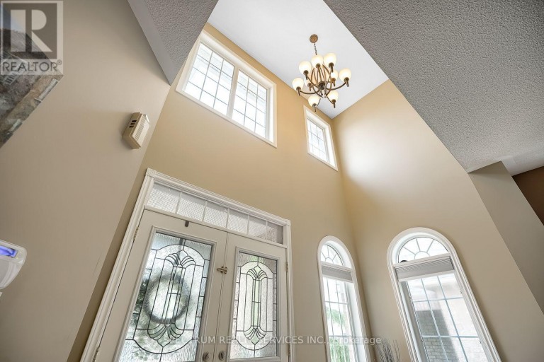 51 MONTEREY ROAD, Vaughan (Sonoma Heights), Ontario, L4H1W3