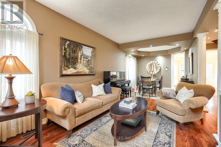 51 MONTEREY ROAD, Vaughan (Sonoma Heights), Ontario, L4H1W3