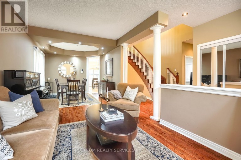 51 MONTEREY ROAD, Vaughan (Sonoma Heights), Ontario, L4H1W3
