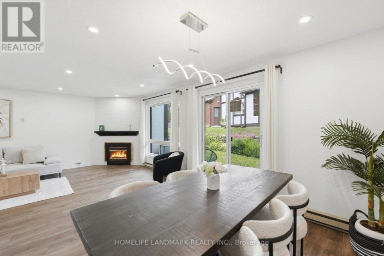 B - 7 HARNESS LANE, Ottawa, Ontario, K2M1E1