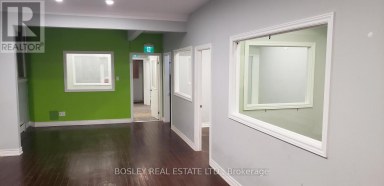 MAIN - 3310 YONGE STREET Toronto (Lawrence Park North) Ontario photo 8