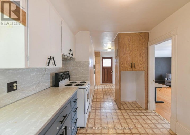 2 - 23 PENETANG STREET, Orillia, Ontario, L3V3N1