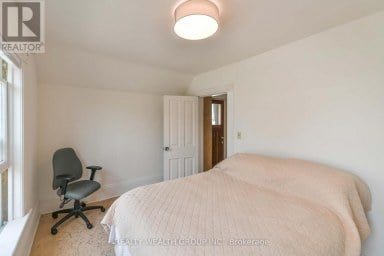 2 - 23 PENETANG STREET Orillia Ontario photo 35