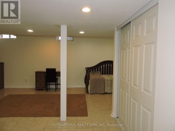 2453 BAINTREE CRESCENT Oakville (WM Westmount) Ontario photo 9