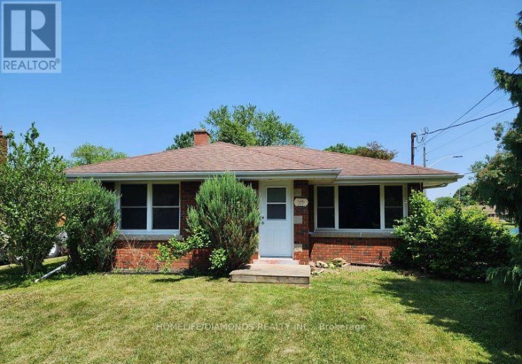 BSMT - 546 LLOYD AVENUE, Welland (Prince Charles), Ontario, L3C2Z6