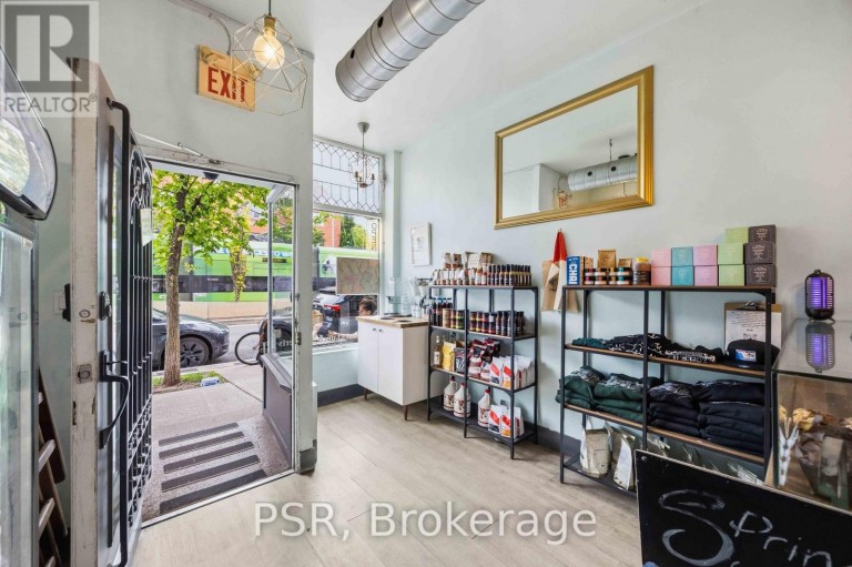 671 ST. CLAIR AVENUE W, Toronto (Wychwood), Ontario, M6C1A7