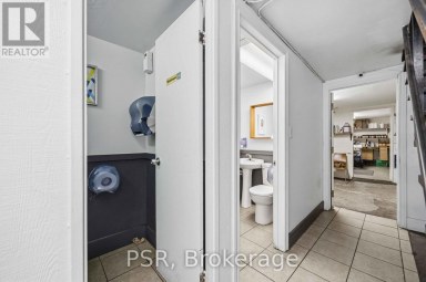 671 ST. CLAIR AVENUE W Toronto (Wychwood) Ontario photo 9