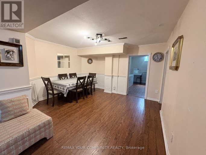 BASEMENT - 58 KING'S CROSS AVENUE, Richmond Hill (Bayview Hill), Ontario, L4B2S8