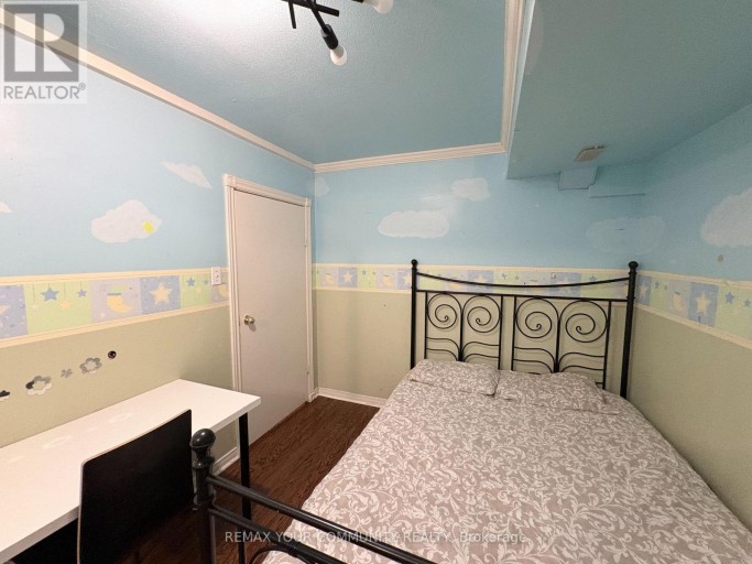 BASEMENT - 58 KING'S CROSS AVENUE, Richmond Hill (Bayview Hill), Ontario, L4B2S8