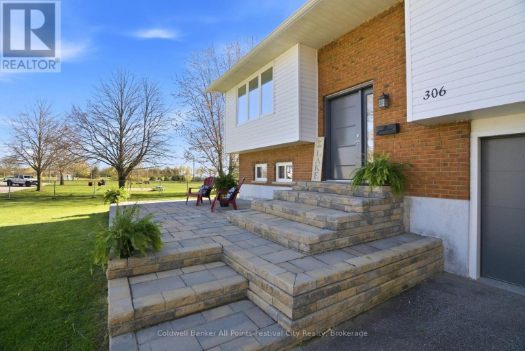 306 LAKESIDE DRIVE, Goderich (Goderich (Town)), Ontario, N7A3X7