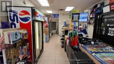 4 - 7575 KEELE STREET Vaughan (Concord) Ontario photo 12