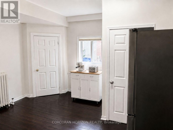 20407 LESLIE STREET, East Gwillimbury (Queensville), Ontario, L0G1R0