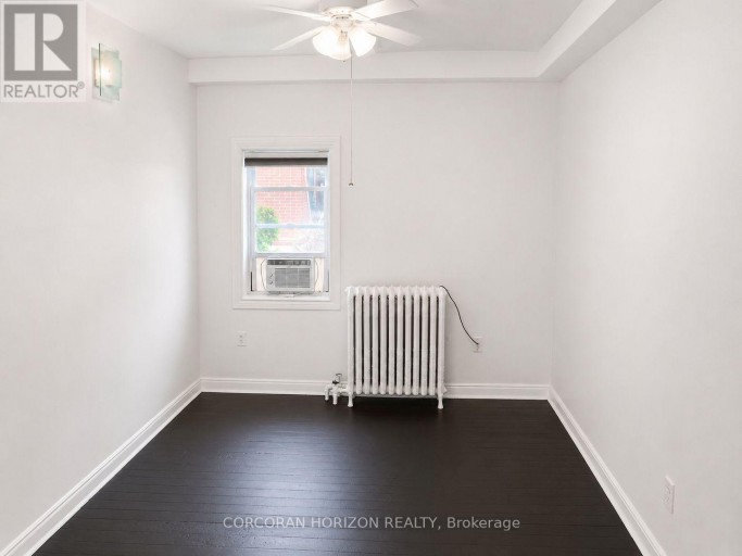 20407 LESLIE STREET, East Gwillimbury (Queensville), Ontario, L0G1R0