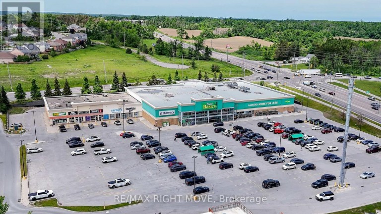 515 - 975 WEST RIDGE BOULEVARD, Orillia, Ontario, L3V7Y9
