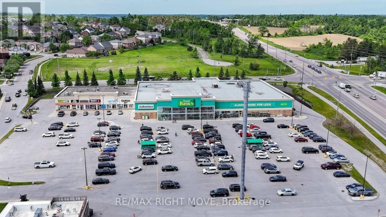 515 - 975 WEST RIDGE BOULEVARD, Orillia, Ontario, L3V7Y9