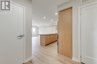2 - 165 SPALDING ROAD Toronto (Downsview-Roding-CFB) Ontario photo 2